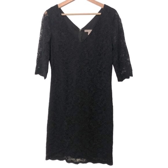 Banana Republic Dresses & Skirts - LBD Banana Republic Black Lace Overlay Dress NWT Size 8 Fully Lined V Neckline